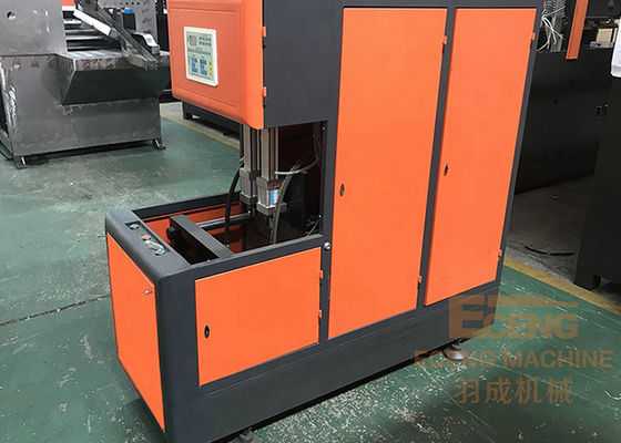 Halb Selbst-HAUSTIER Flaschen-Schlagmaschine YC 2L-2 mit 2 Cavitie 380V