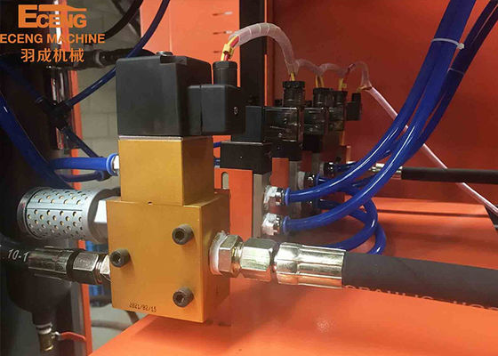 Halb Selbst-HAUSTIER Flaschen-Schlagmaschine YC 2L-2 mit 2 Cavitie 380V