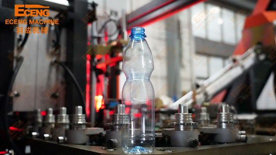 Ausdehnungs-Haustier-Blasen-Maschine 4cavity Eceng Q6000 für Mineralwasser-Flaschen-Linie