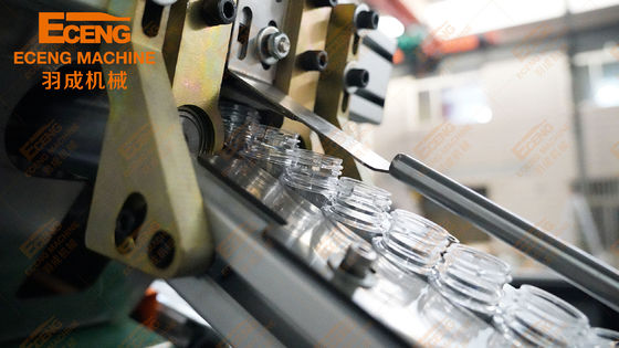 Selbstenergie-Einsparung Getränke-Juice Bottle Blow Molding Machines 380V Eceng K4