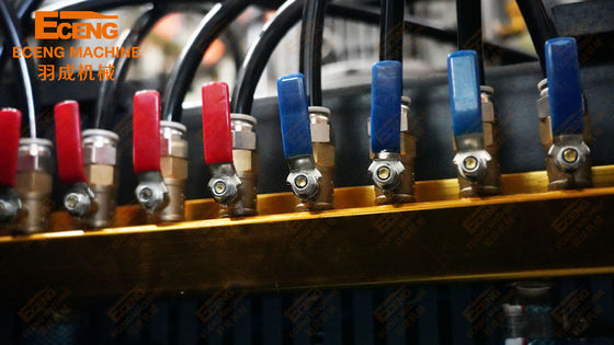 Automatisierte 4-Hohlräumige Pet-Stretch-Gießmaschinen für die 2L-Flaschenproduktion 4000BPH