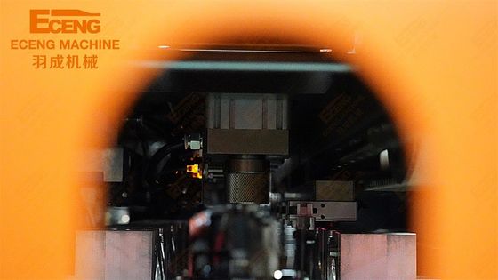Maschine zur Herstellung von Eceng-Ölflaschen K5L4 1L-5L 3000-4000BPH