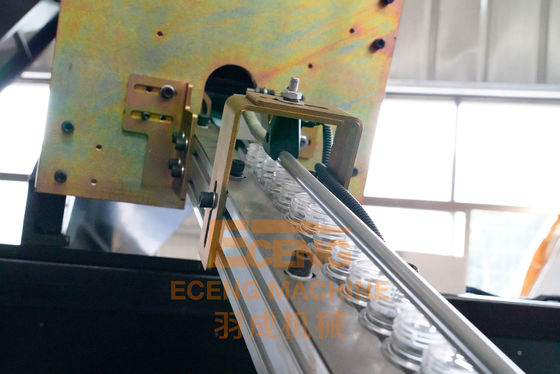 Wasser-Flaschen-automatische Blasformen-Maschine 10000bph Eceng K6 völlig elektrisch