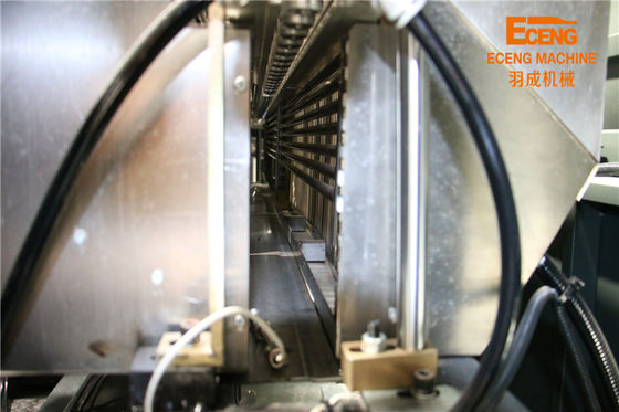 HAUSTIER K6 Plastikflaschen-Formteil-Maschinen-Ausdehnungs-Blasen 5.5*1.8*1.9m