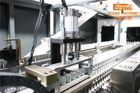 Flaschen-Mund-Durchmesser 30mm Eceng-Runde HAUSTIER Vorformlings-Schlagmaschine DELTA PLC Contorl