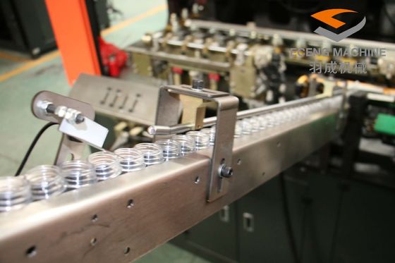 Ausdehnungs-Schlagmaschine 220V 415V 50HZ HAUSTIER ISO 2L automatische