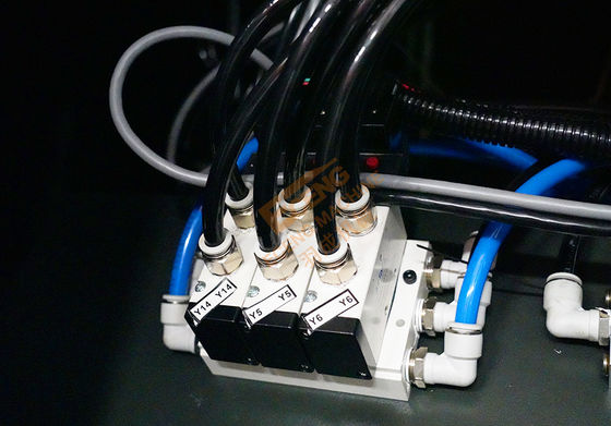 Plastik4 Hohlraum HAUSTIER Schlagmaschine 6000 Bph PLC-Steuerung