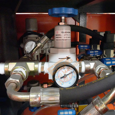 Eceng Ausdehnungs-Blasformen 380V 50HZ der Mineralwasser-Flaschen-Schlagmaschinen-650Kg