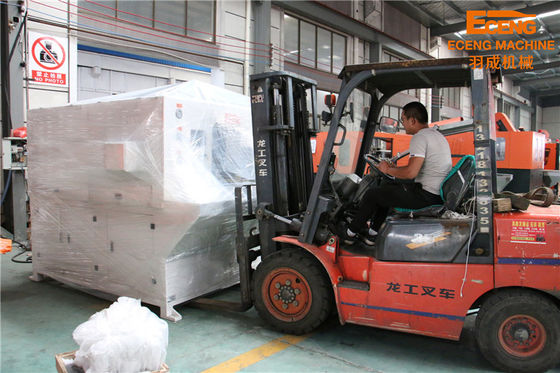 STREICHELN Plastikformteil-Maschine 12000BPH der flaschen-2L Blasen 380V 50HZ